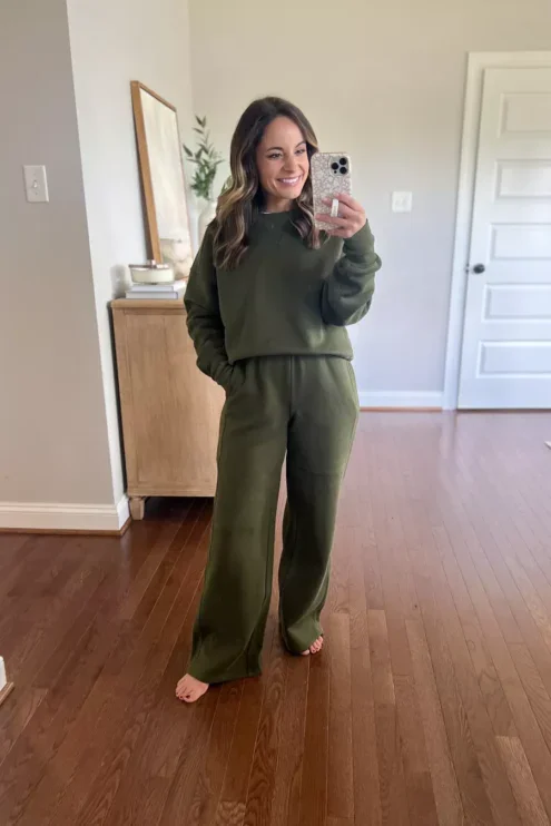 Petite-friendly athleisure from Aerie