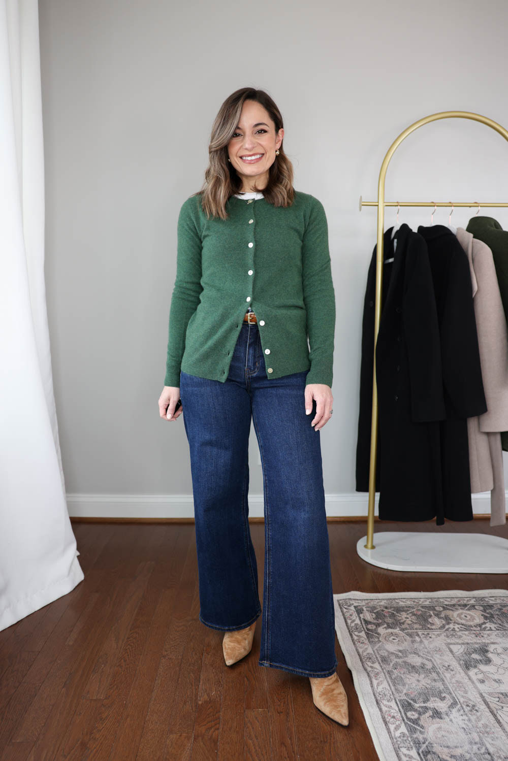 My top five petite-friendly sweaters from Quince | cashmere sweaters | winter outfit with a cardigan and wide leg jeans