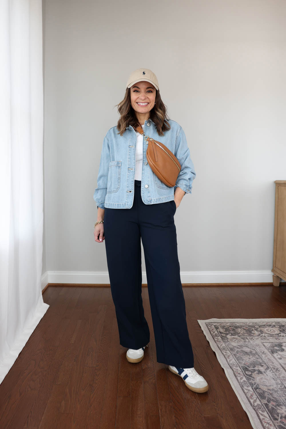 Different styles of denim jackets on a petite frame | petite-friendly denim jacket | spring denim jacket outfits | petite fashion